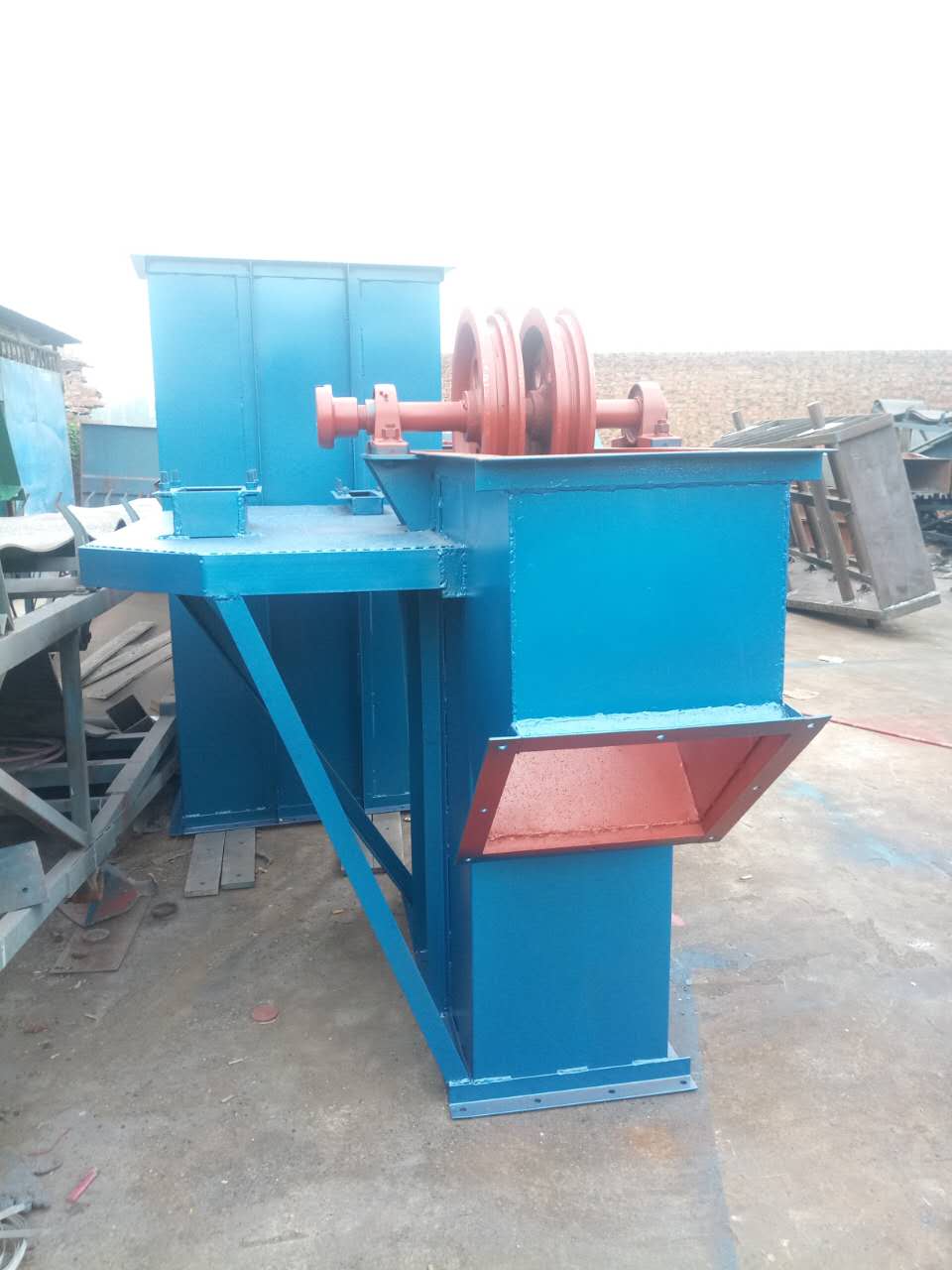 斗式提升機(jī)防漏結(jié)構(gòu)改造后的優(yōu)勢(shì)有哪些？